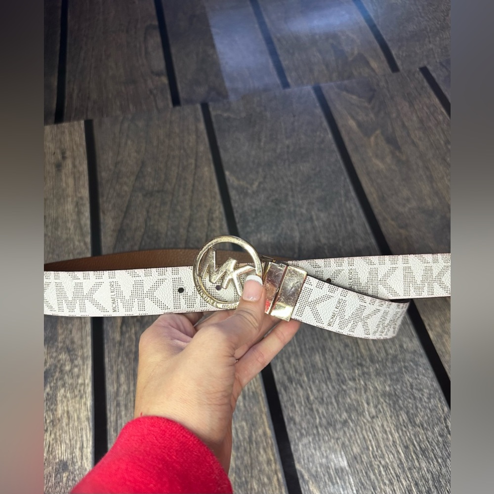 MK reversible belt